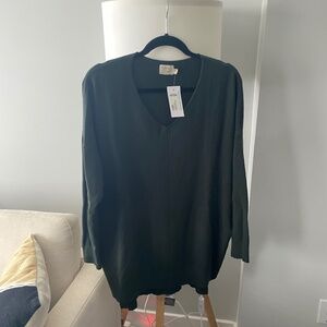 Dreamers by Debut Sweater in Pine, size M/L